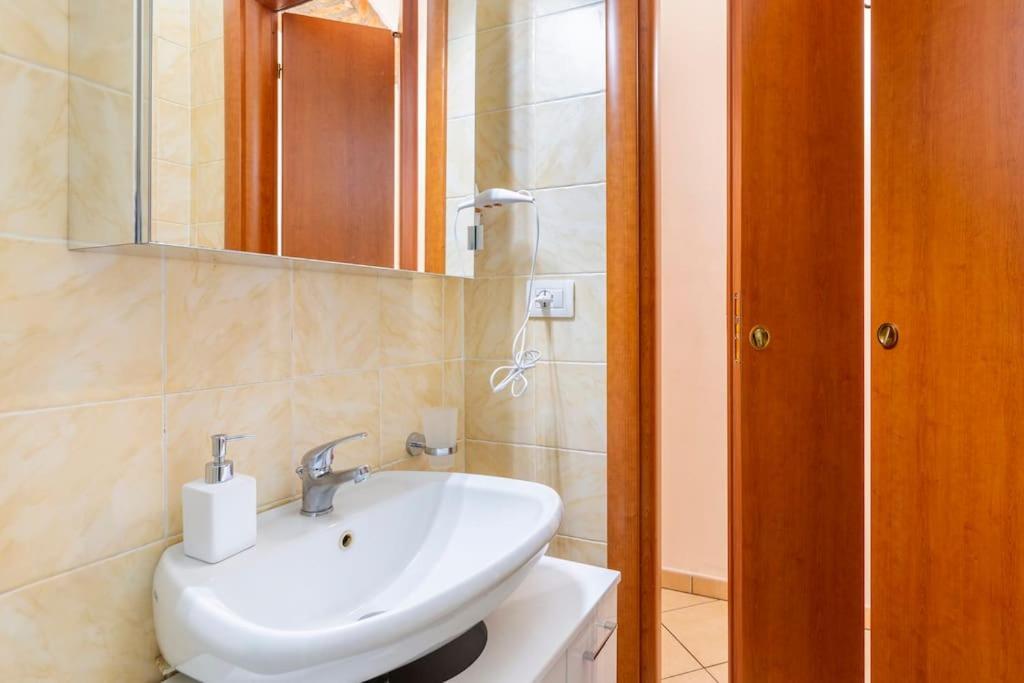 Modern Apartment In Milano Centrale Next To Metro M5 - Sarca 73 Extérieur photo